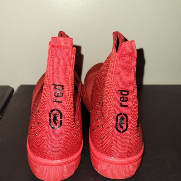 Cute Echo shoes - Picture 2 of 4